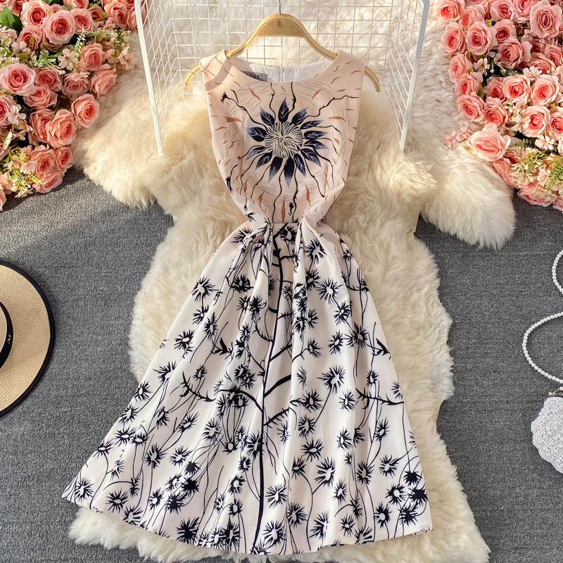 round Neck Dress New Summer Elegant Slim Fit Slimming Cinched Sleeveless Retro Printed Midi Dress for Women