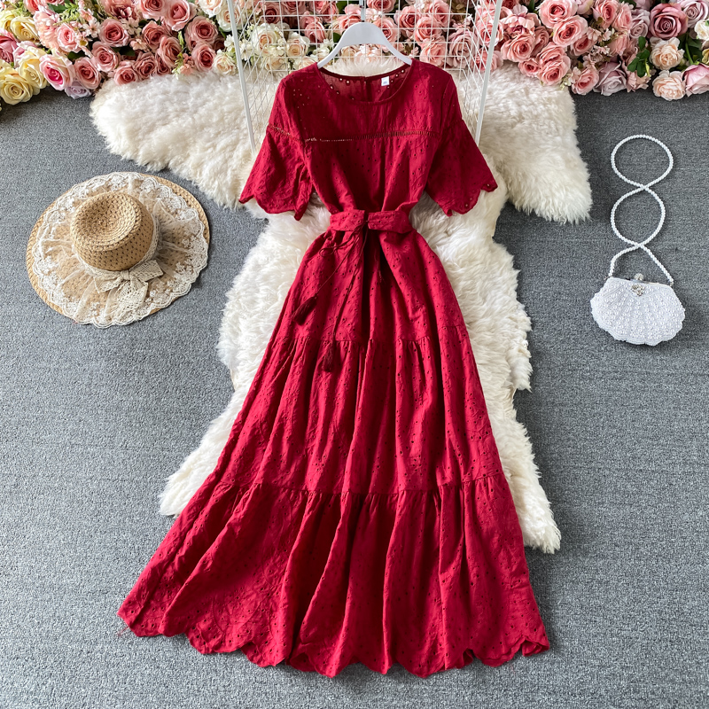 Gentle wind round neck dress, short sleeves, waist, thin, hollow, western style, bubble sleeves, A-line skirt long skirt, summer - Image 3