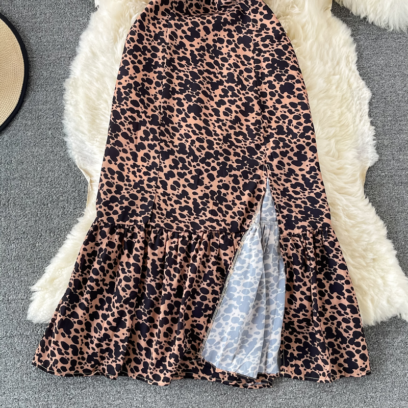 Leopard Print Dress Sleeveless Summer New Square Collar Backless Waist Trimming Slimming Slit French Halter Skirt - Image 4