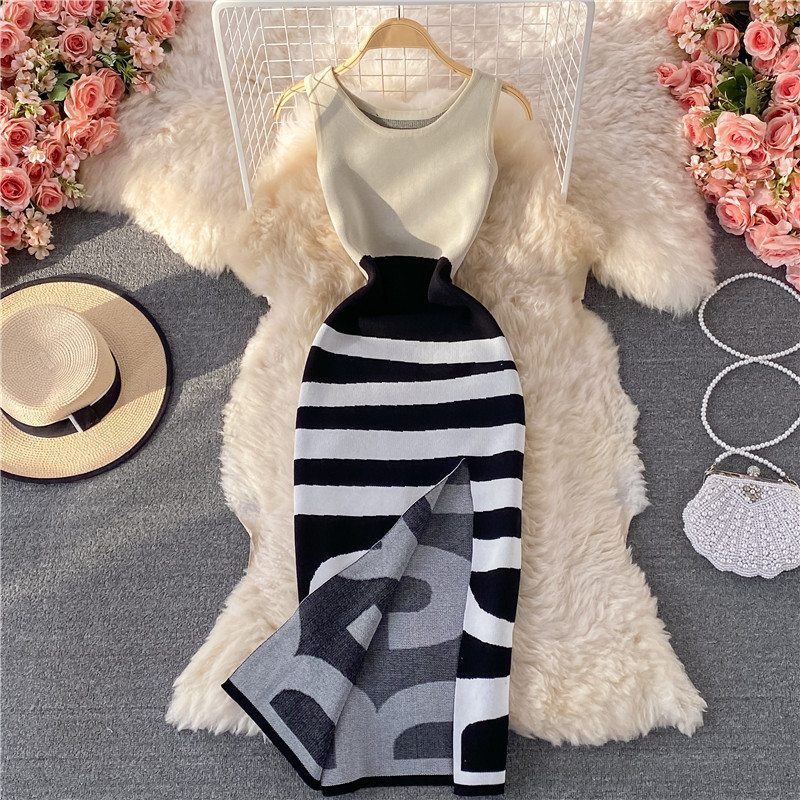 summer New Striped round Neck Waist Trimming Slimming Sweet Elegance Knitted Sheath Split Dress Sleeveless - Image 3