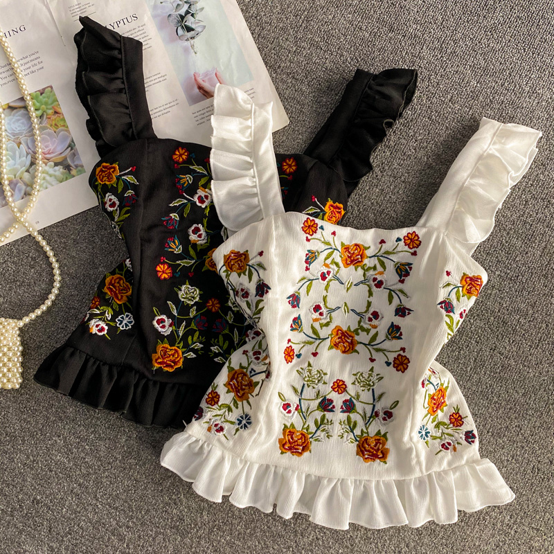 Folk embroidery falbala condole belt vest Xuan female summer wind sweet western style