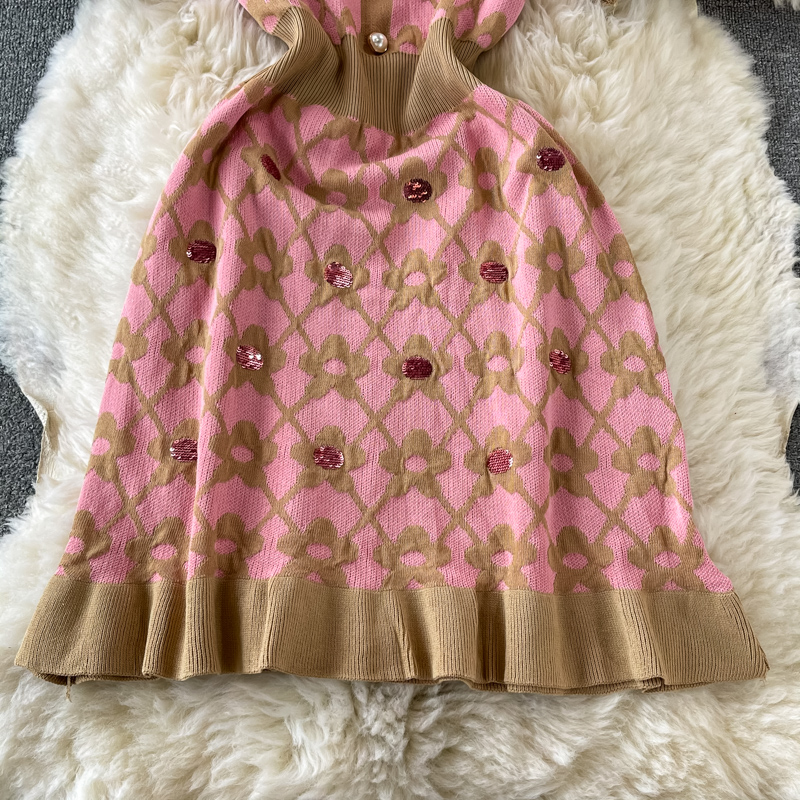 Gentle V-neck Knitted Dress for Women Summer New Style Tight Waist Western Style Slimming Ruffled A- line Skirt - Image 4